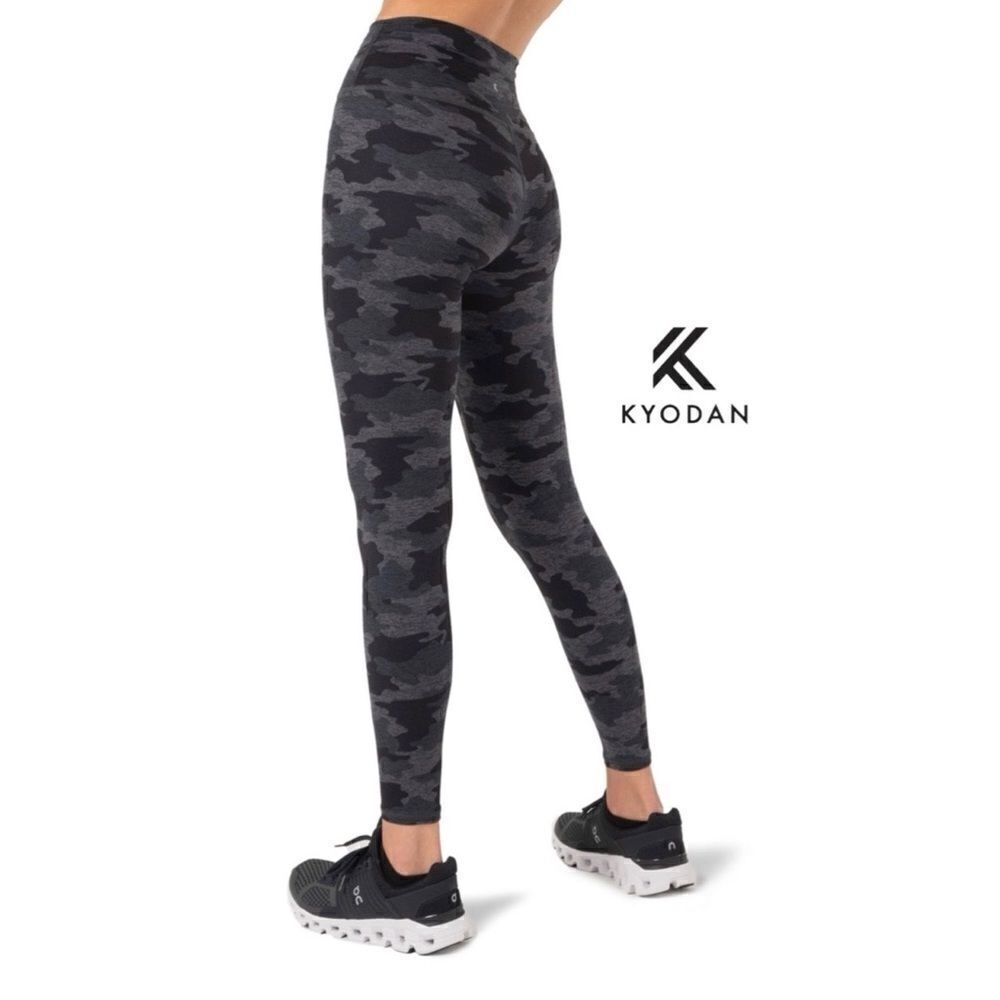 Kyodan Smoothing Camo High Waist Leggings